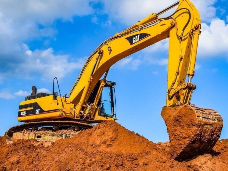 Earthmoving-Contractors-Machines1-1024x596A